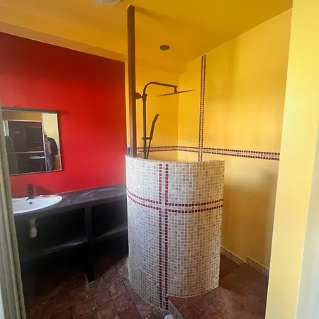 Location Saisonnière De Appartamento *